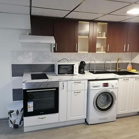 Ferienwohnung Апартамемт 3 Места С Кухня С Дворче Vratsa Exterior foto